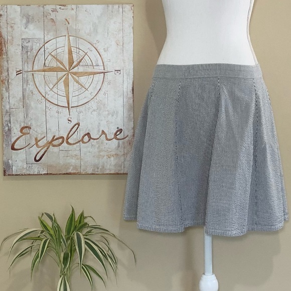 seersucker a line aline circle flare skirt loft LF - Picture 2 of 6